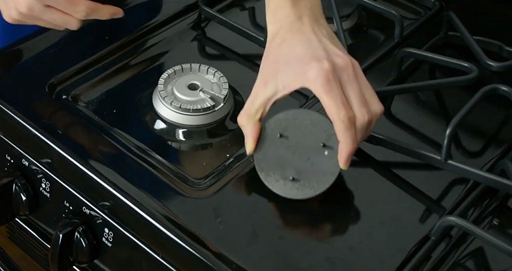 Keep Your Gas Range Burners Clean 